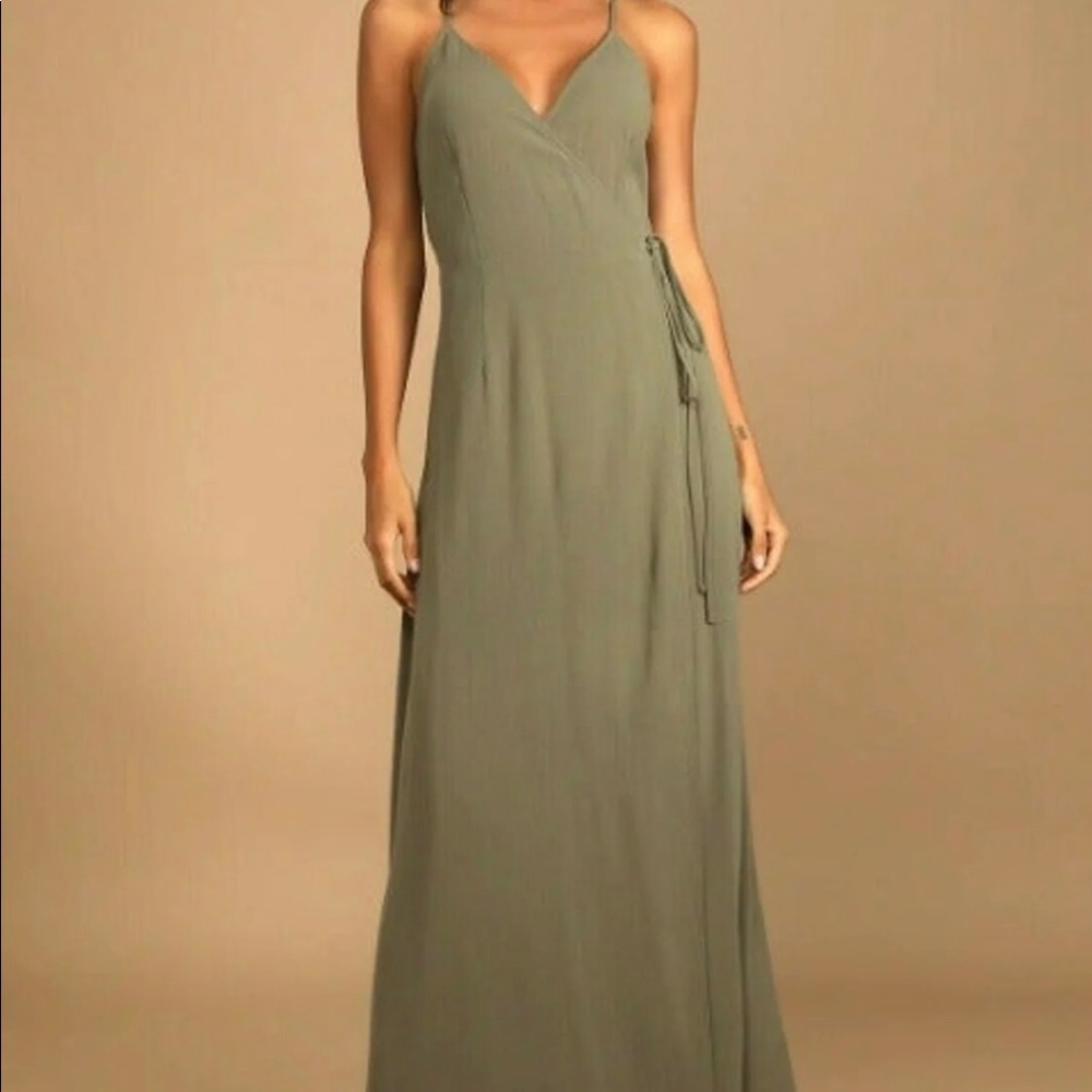 Lulu's XS Wrap Dress